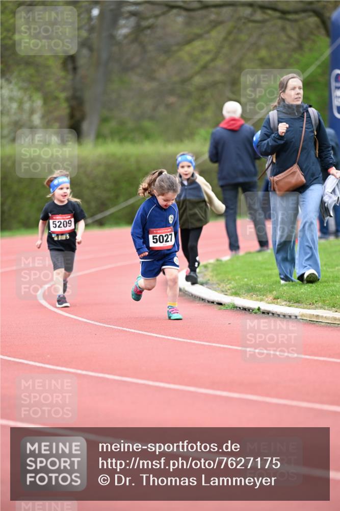 13.04.2025 - Hammer Lauf Dr. Thomas Lammeyer http://msf.ph/oto/7627175 13.04.2025 09:02:33 Laufen 5209, 5, 15, 5027 meine-sportfotos.de