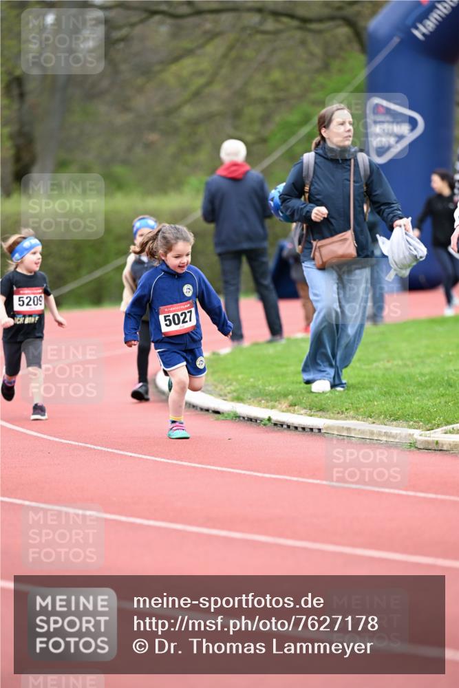 13.04.2025 - Hammer Lauf Dr. Thomas Lammeyer http://msf.ph/oto/7627178 13.04.2025 09:02:33 Laufen 5209, 15, 5027 meine-sportfotos.de