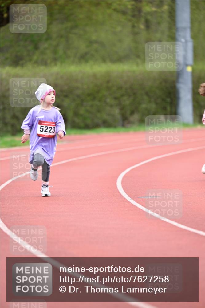 13.04.2025 - Hammer Lauf Dr. Thomas Lammeyer http://msf.ph/oto/7627258 13.04.2025 09:02:44 Laufen 5223 meine-sportfotos.de