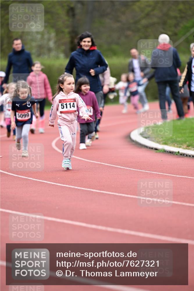 13.04.2025 - Hammer Lauf Dr. Thomas Lammeyer http://msf.ph/oto/7627321 13.04.2025 09:02:54 Laufen 5099, 15, 5114 meine-sportfotos.de