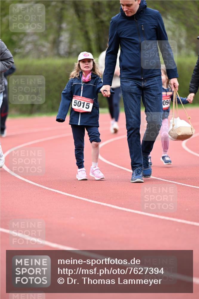 13.04.2025 - Hammer Lauf Dr. Thomas Lammeyer http://msf.ph/oto/7627394 13.04.2025 09:03:06 Laufen 5015, 094 meine-sportfotos.de