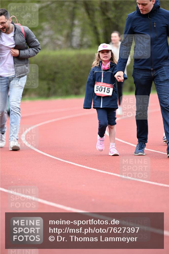 13.04.2025 - Hammer Lauf Dr. Thomas Lammeyer http://msf.ph/oto/7627397 13.04.2025 09:03:06 Laufen 5015 meine-sportfotos.de