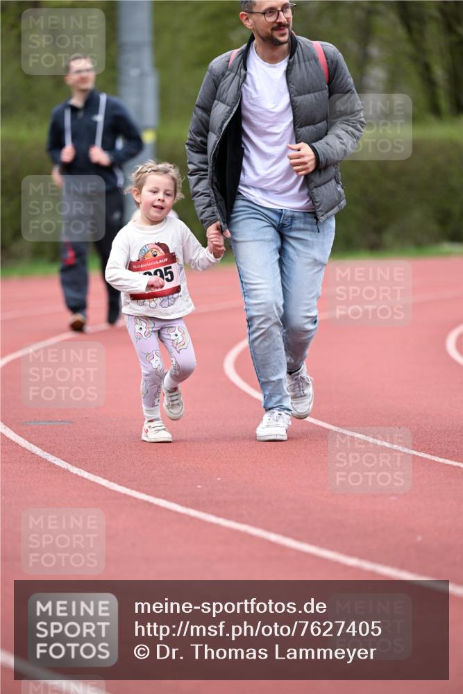 13.04.2025 - Hammer Lauf Dr. Thomas Lammeyer http://msf.ph/oto/7627405 13.04.2025 09:03:08 Laufen 15, 235 meine-sportfotos.de