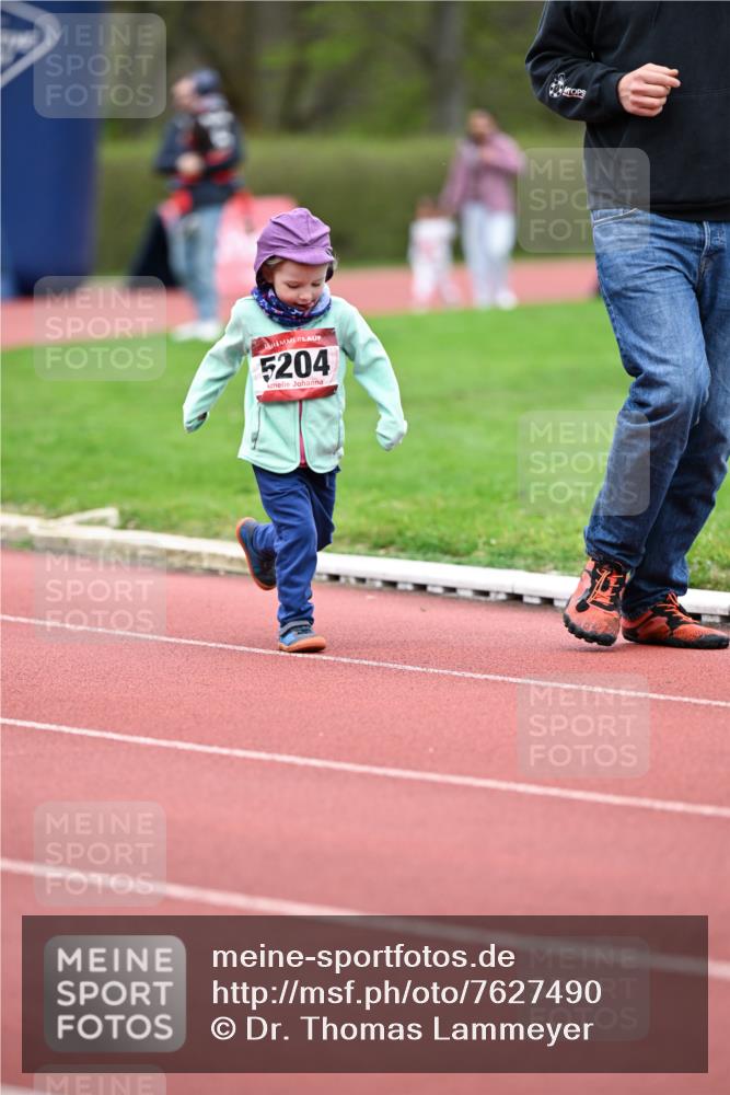 13.04.2025 - Hammer Lauf Dr. Thomas Lammeyer http://msf.ph/oto/7627490 13.04.2025 09:03:31 Laufen 5204 meine-sportfotos.de