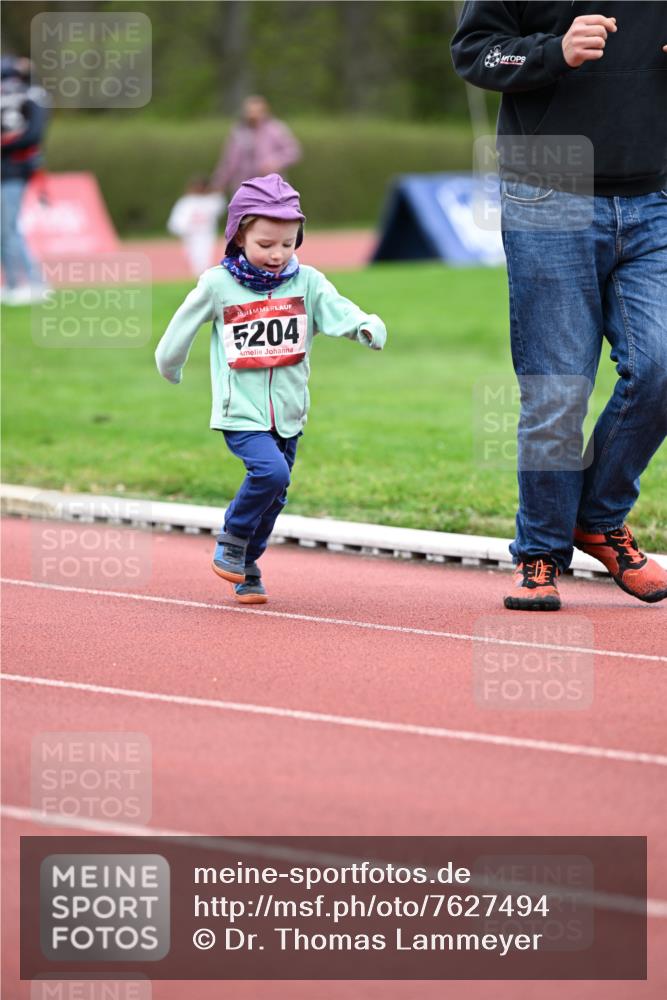 13.04.2025 - Hammer Lauf Dr. Thomas Lammeyer http://msf.ph/oto/7627494 13.04.2025 09:03:31 Laufen 15, 5204 meine-sportfotos.de