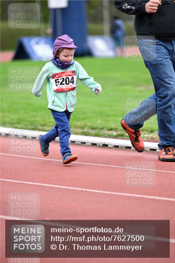 13.04.2025 - Hammer Lauf Dr. Thomas Lammeyer http://msf.ph/oto/7627500 13.04.2025 09:03:32 Laufen 15, 5204 meine-sportfotos.de