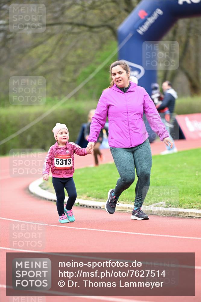 13.04.2025 - Hammer Lauf Dr. Thomas Lammeyer http://msf.ph/oto/7627514 13.04.2025 09:03:49 Laufen 15, 5313 meine-sportfotos.de