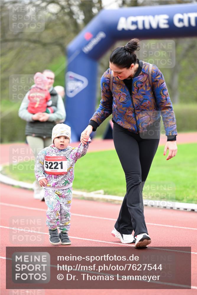 13.04.2025 - Hammer Lauf Dr. Thomas Lammeyer http://msf.ph/oto/7627544 13.04.2025 09:04:35 Laufen 5221 meine-sportfotos.de