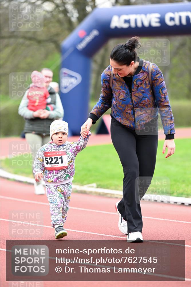 13.04.2025 - Hammer Lauf Dr. Thomas Lammeyer http://msf.ph/oto/7627545 13.04.2025 09:04:35 Laufen 5221 meine-sportfotos.de