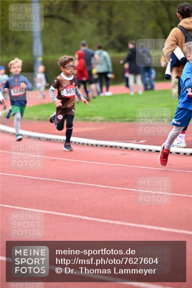 13.04.2025 - Hammer Lauf Dr. Thomas Lammeyer http://msf.ph/oto/7627604 13.04.2025 09:10:04 Laufen 3943, 507 meine-sportfotos.de