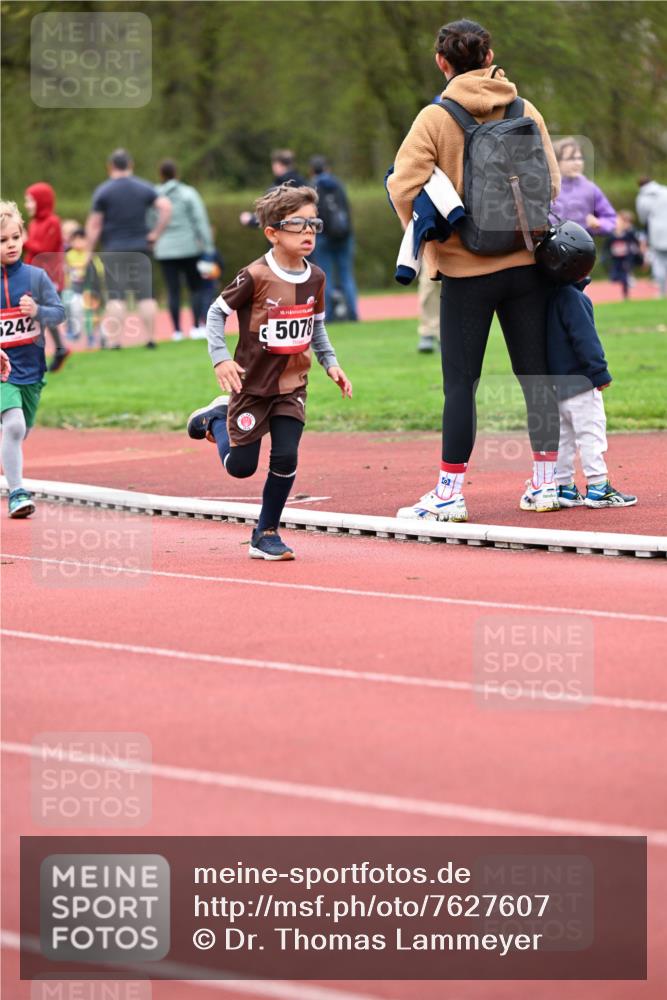 13.04.2025 - Hammer Lauf Dr. Thomas Lammeyer http://msf.ph/oto/7627607 13.04.2025 09:10:05 Laufen 5242, 15, 5078 meine-sportfotos.de