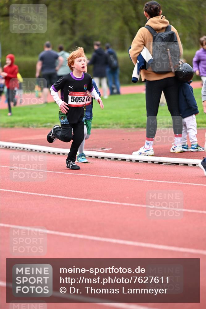 13.04.2025 - Hammer Lauf Dr. Thomas Lammeyer http://msf.ph/oto/7627611 13.04.2025 09:10:06 Laufen 15, 50522 meine-sportfotos.de