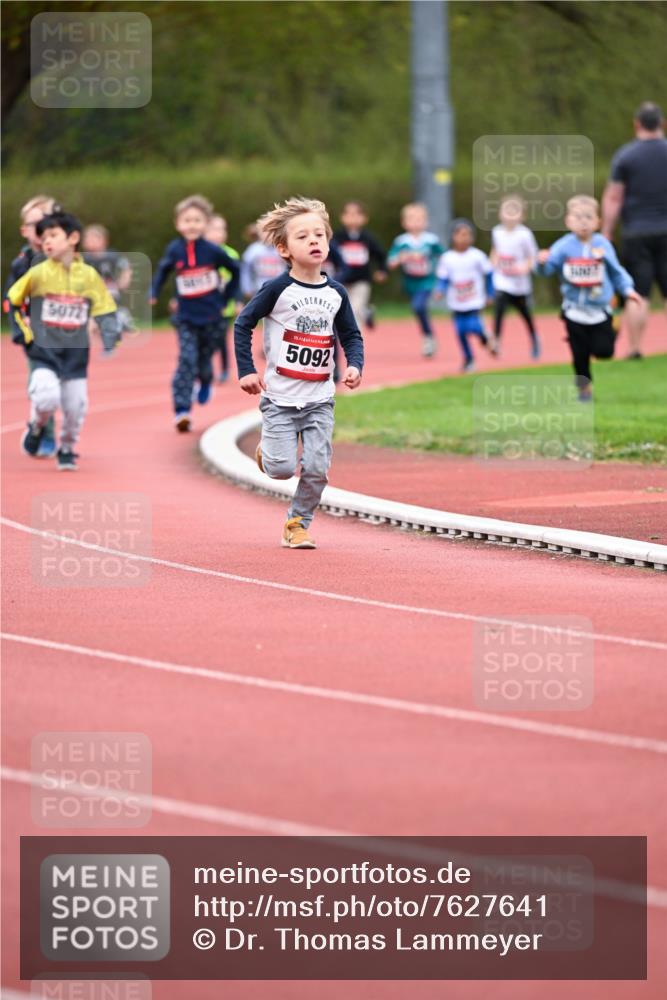 13.04.2025 - Hammer Lauf Dr. Thomas Lammeyer http://msf.ph/oto/7627641 13.04.2025 09:10:11 Laufen 5072, 15, 5092 meine-sportfotos.de