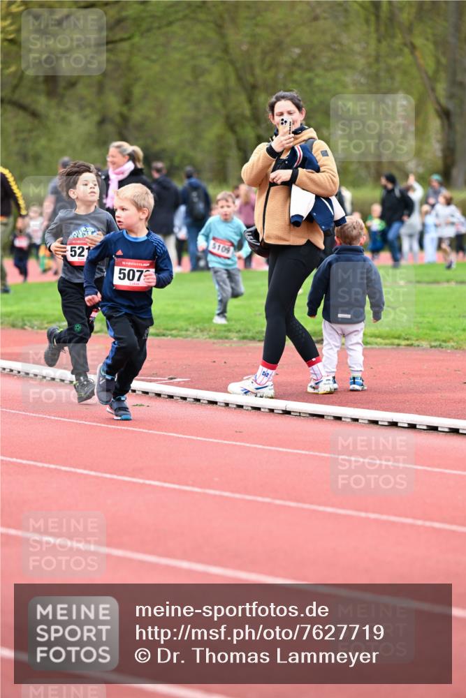 13.04.2025 - Hammer Lauf Dr. Thomas Lammeyer http://msf.ph/oto/7627719 13.04.2025 09:10:25 Laufen 521, 15, 507, 5109 meine-sportfotos.de
