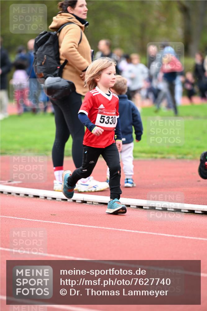 13.04.2025 - Hammer Lauf Dr. Thomas Lammeyer http://msf.ph/oto/7627740 13.04.2025 09:10:28 Laufen 15, 5330 meine-sportfotos.de