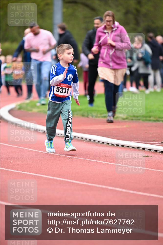 13.04.2025 - Hammer Lauf Dr. Thomas Lammeyer http://msf.ph/oto/7627762 13.04.2025 09:10:32 Laufen 5331 meine-sportfotos.de