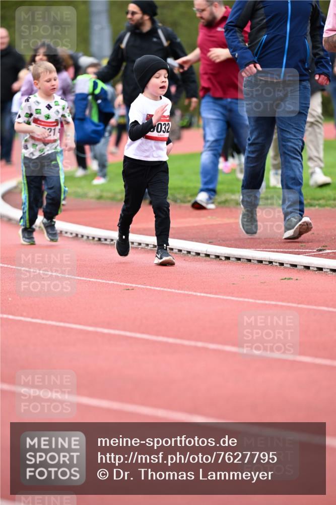 13.04.2025 - Hammer Lauf Dr. Thomas Lammeyer http://msf.ph/oto/7627795 13.04.2025 09:10:37 Laufen 032 meine-sportfotos.de