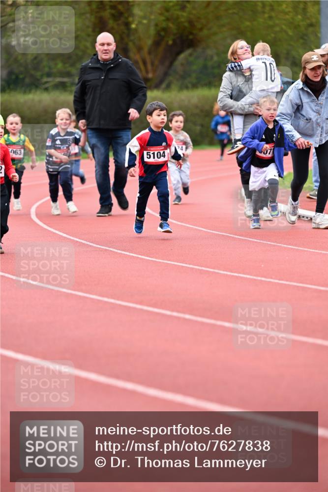 13.04.2025 - Hammer Lauf Dr. Thomas Lammeyer http://msf.ph/oto/7627838 13.04.2025 09:10:45 Laufen 063, 15, 5104 meine-sportfotos.de