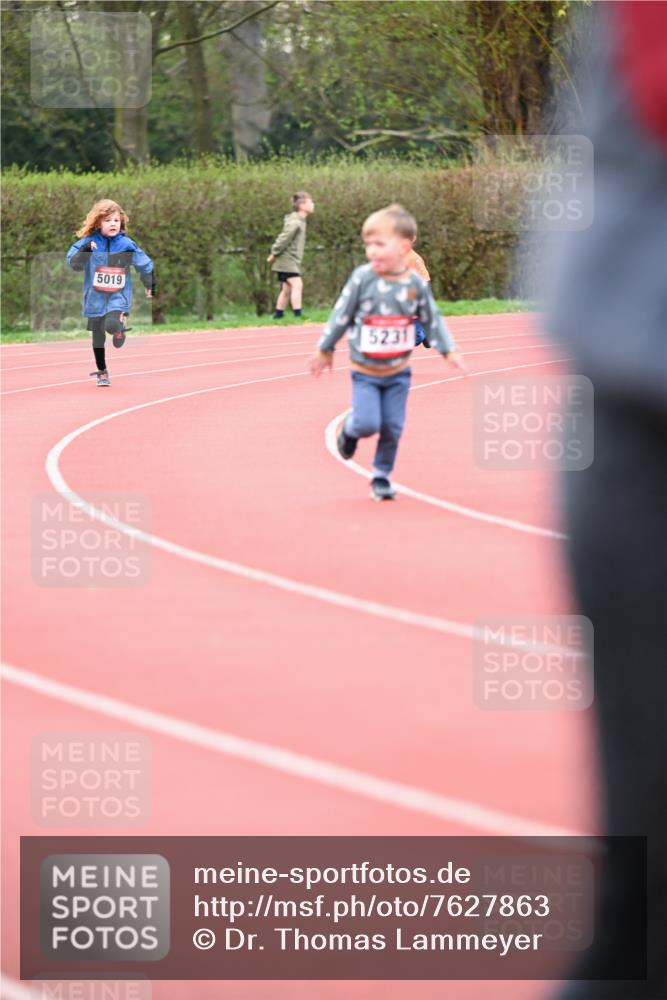 13.04.2025 - Hammer Lauf Dr. Thomas Lammeyer http://msf.ph/oto/7627863 13.04.2025 09:10:50 Laufen 5019, 5231 meine-sportfotos.de
