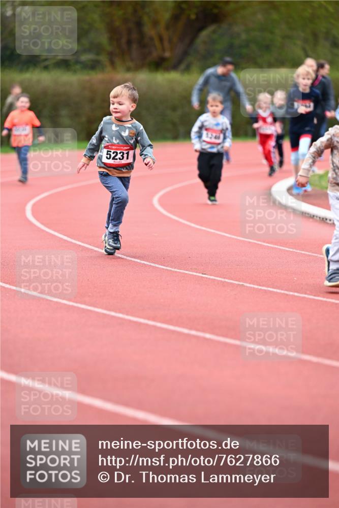 13.04.2025 - Hammer Lauf Dr. Thomas Lammeyer http://msf.ph/oto/7627866 13.04.2025 09:10:50 Laufen 15, 5231, 1246 meine-sportfotos.de