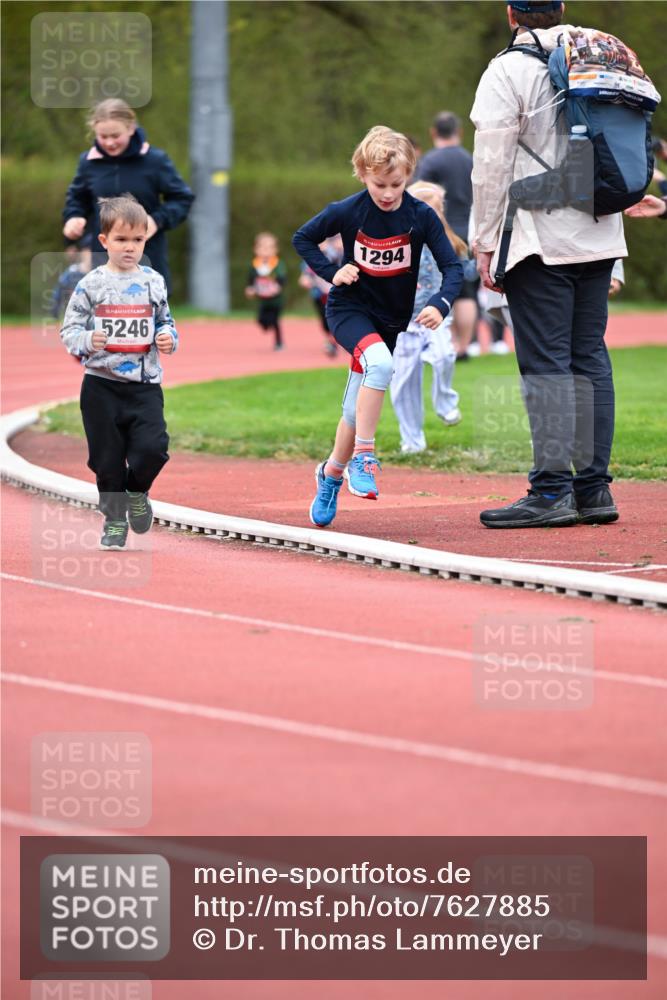13.04.2025 - Hammer Lauf Dr. Thomas Lammeyer http://msf.ph/oto/7627885 13.04.2025 09:10:53 Laufen 15, 5246, 1294, 107 meine-sportfotos.de
