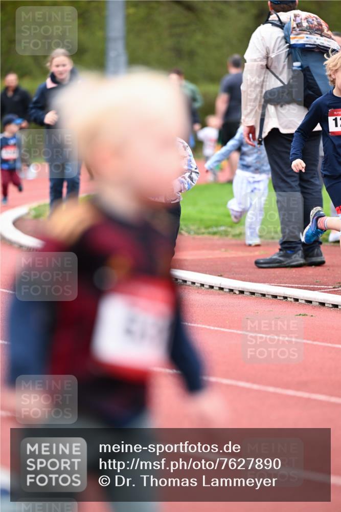 13.04.2025 - Hammer Lauf Dr. Thomas Lammeyer http://msf.ph/oto/7627890 13.04.2025 09:10:54 Laufen 15, 12 meine-sportfotos.de
