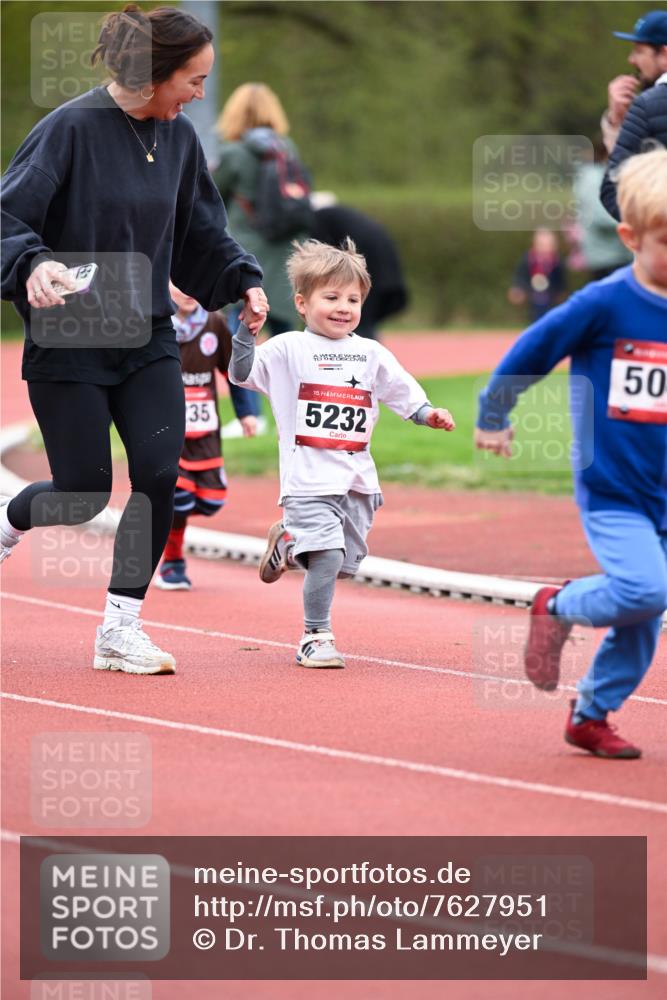 13.04.2025 - Hammer Lauf Dr. Thomas Lammeyer http://msf.ph/oto/7627951 13.04.2025 09:11:05 Laufen 50, 35, 15, 5232 meine-sportfotos.de