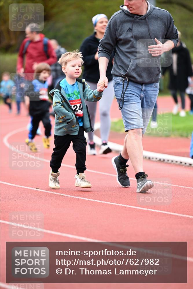 13.04.2025 - Hammer Lauf Dr. Thomas Lammeyer http://msf.ph/oto/7627982 13.04.2025 09:11:11 Laufen 5, 24 meine-sportfotos.de
