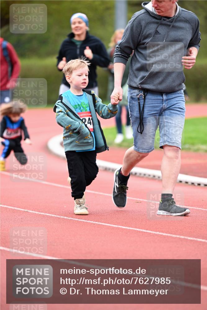 13.04.2025 - Hammer Lauf Dr. Thomas Lammeyer http://msf.ph/oto/7627985 13.04.2025 09:11:12 Laufen 24 meine-sportfotos.de