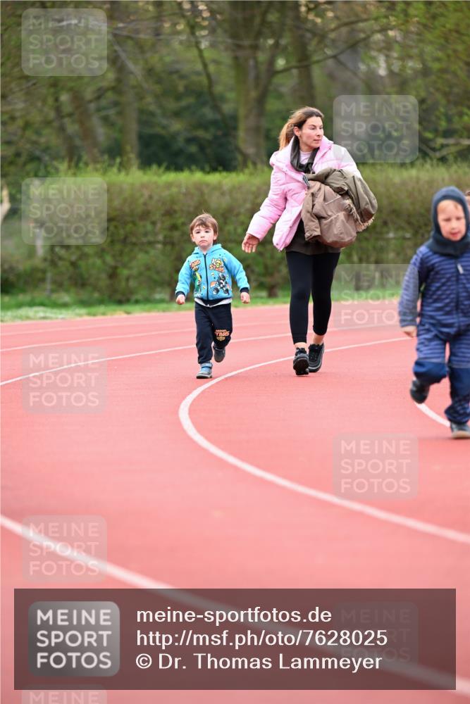 13.04.2025 - Hammer Lauf Dr. Thomas Lammeyer http://msf.ph/oto/7628025 13.04.2025 09:11:19 Laufen  meine-sportfotos.de