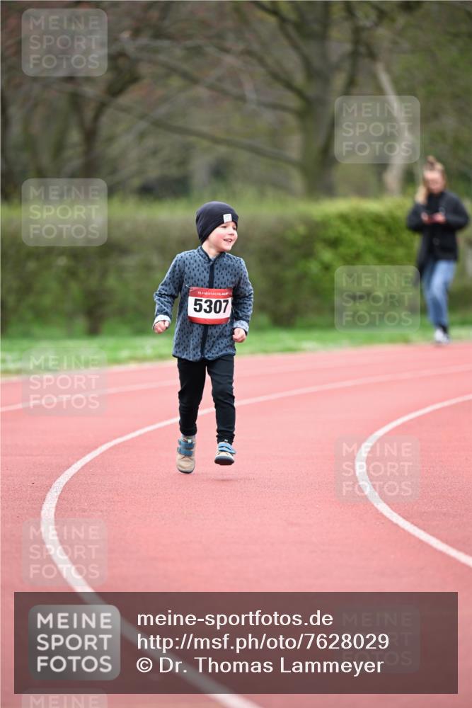 13.04.2025 - Hammer Lauf Dr. Thomas Lammeyer http://msf.ph/oto/7628029 13.04.2025 09:11:33 Laufen 15, 5307 meine-sportfotos.de