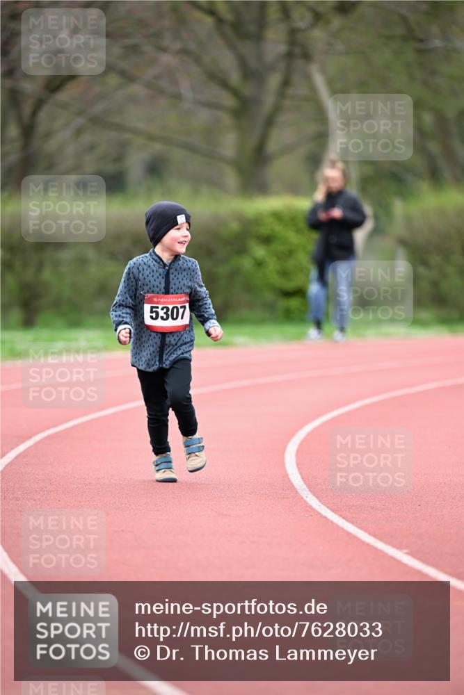 13.04.2025 - Hammer Lauf Dr. Thomas Lammeyer http://msf.ph/oto/7628033 13.04.2025 09:11:33 Laufen 15, 5307 meine-sportfotos.de