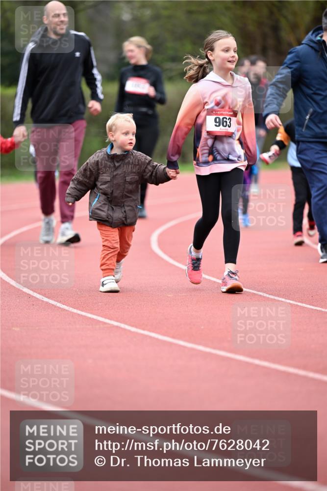 13.04.2025 - Hammer Lauf Dr. Thomas Lammeyer http://msf.ph/oto/7628042 13.04.2025 09:11:35 Laufen 15, 963 meine-sportfotos.de