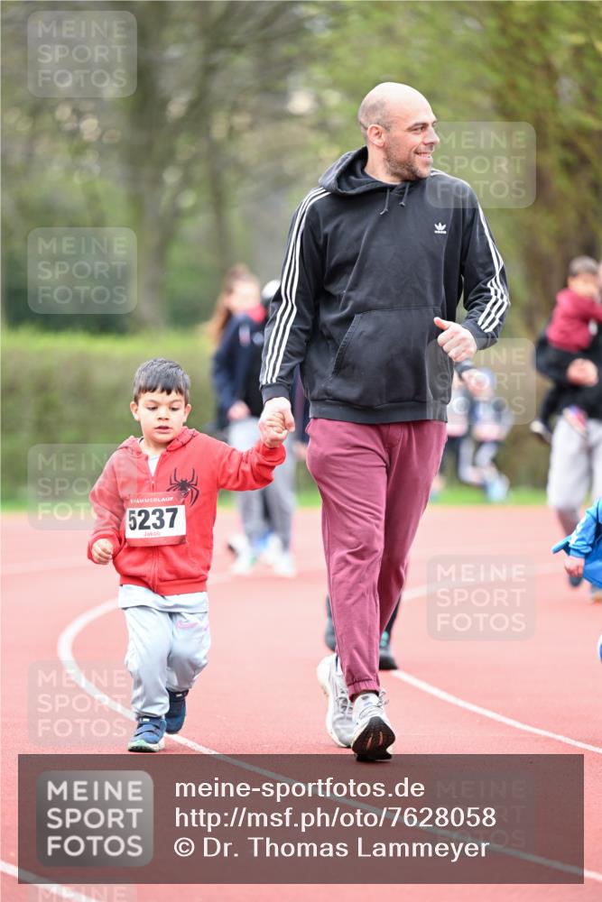 13.04.2025 - Hammer Lauf Dr. Thomas Lammeyer http://msf.ph/oto/7628058 13.04.2025 09:11:39 Laufen 5237 meine-sportfotos.de