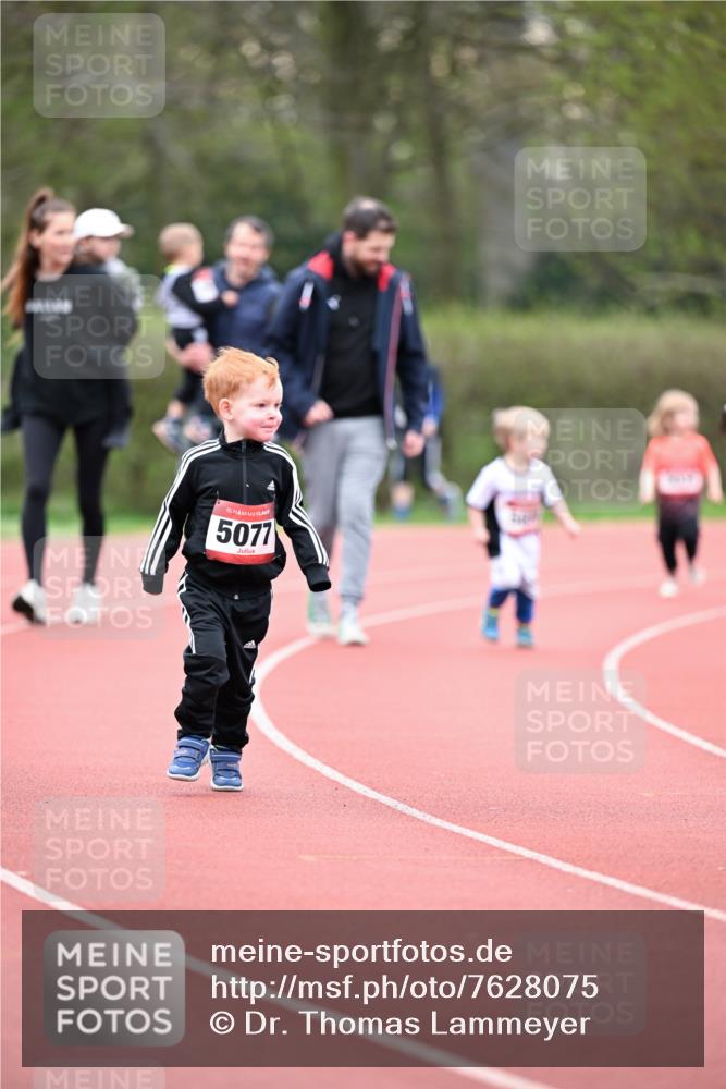 13.04.2025 - Hammer Lauf Dr. Thomas Lammeyer http://msf.ph/oto/7628075 13.04.2025 09:11:41 Laufen 15, 5077 meine-sportfotos.de