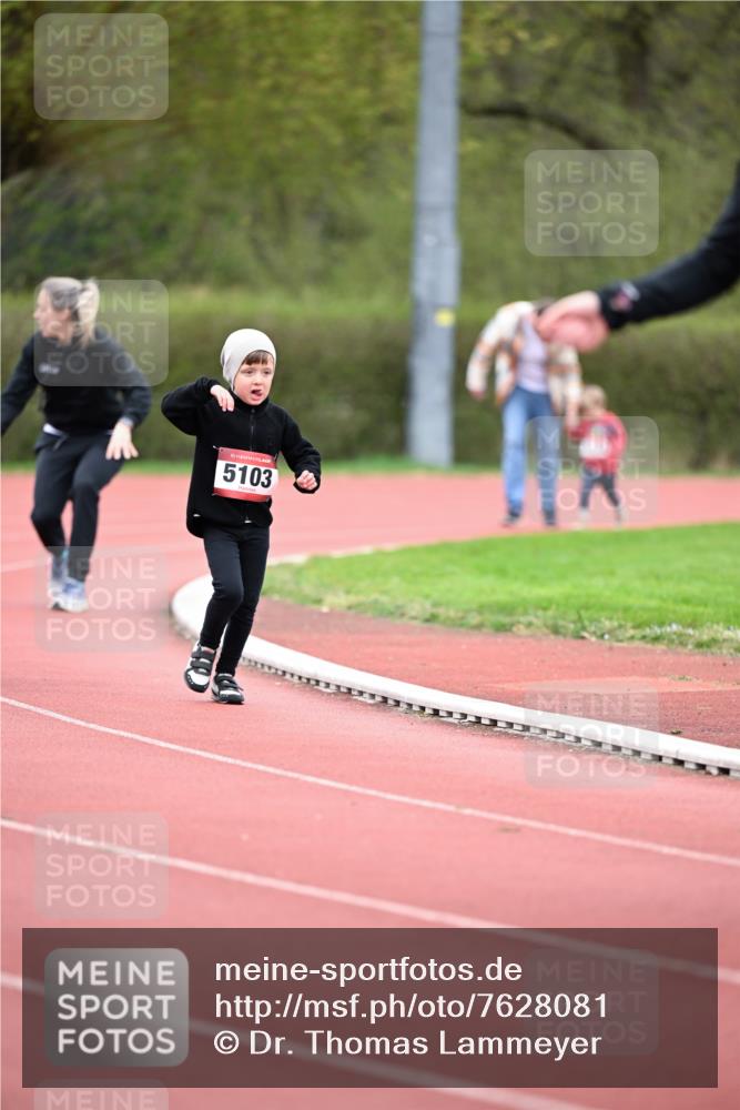13.04.2025 - Hammer Lauf Dr. Thomas Lammeyer http://msf.ph/oto/7628081 13.04.2025 09:11:43 Laufen 15, 5103 meine-sportfotos.de