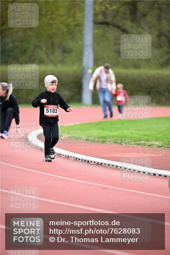 13.04.2025 - Hammer Lauf Dr. Thomas Lammeyer http://msf.ph/oto/7628083 13.04.2025 09:11:43 Laufen 15, 5103 meine-sportfotos.de