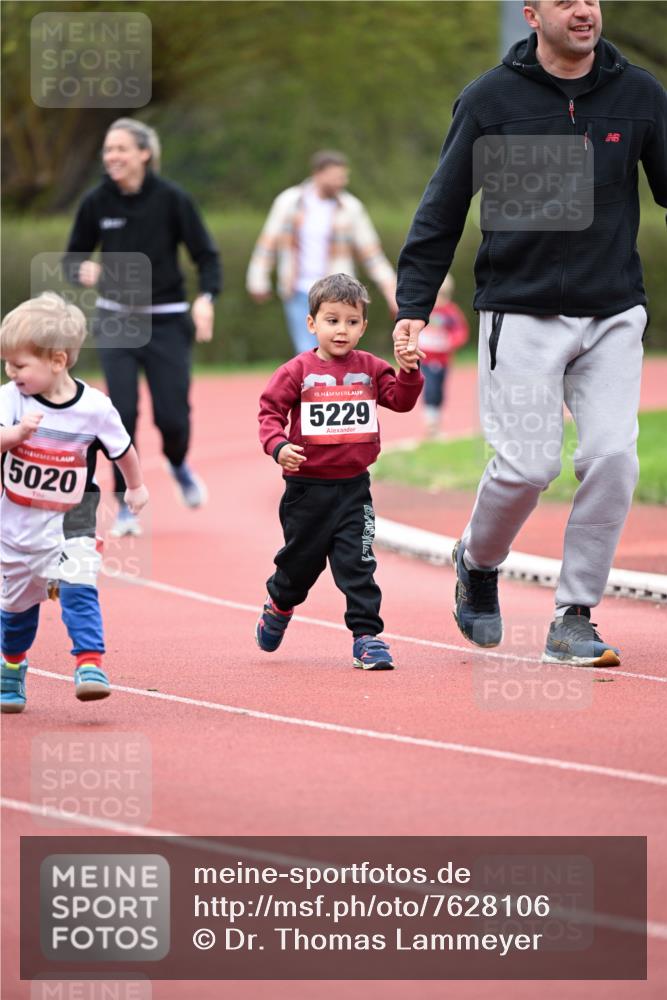 13.04.2025 - Hammer Lauf Dr. Thomas Lammeyer http://msf.ph/oto/7628106 13.04.2025 09:11:48 Laufen 5020, 15, 5229 meine-sportfotos.de