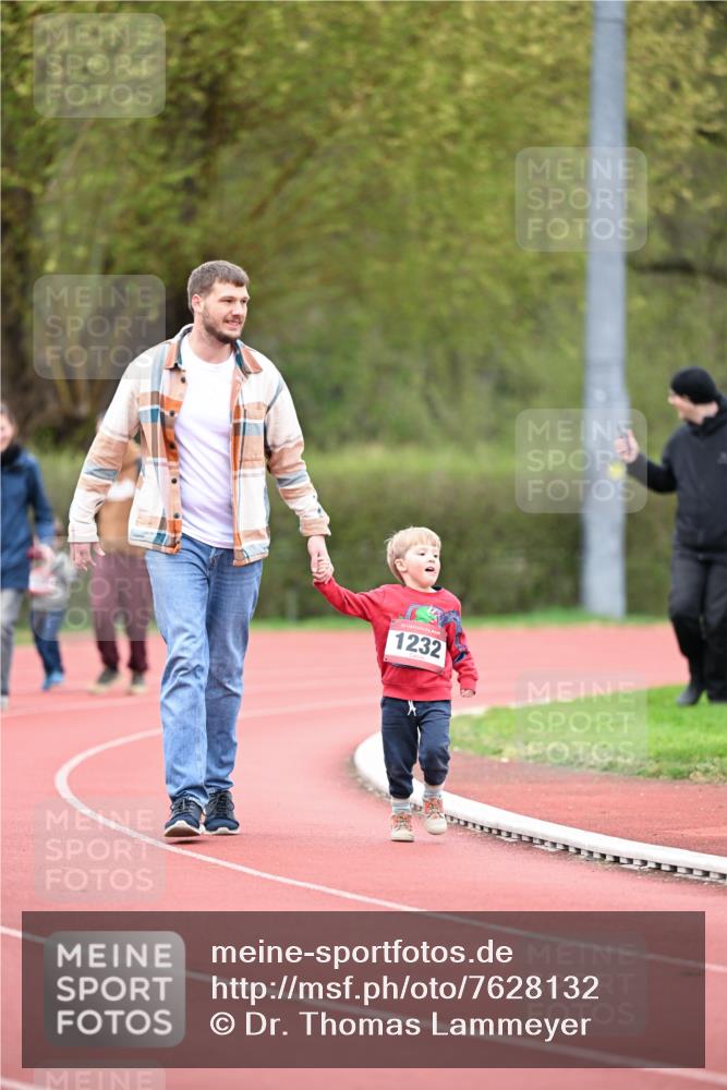 13.04.2025 - Hammer Lauf Dr. Thomas Lammeyer http://msf.ph/oto/7628132 13.04.2025 09:11:56 Laufen 1232 meine-sportfotos.de