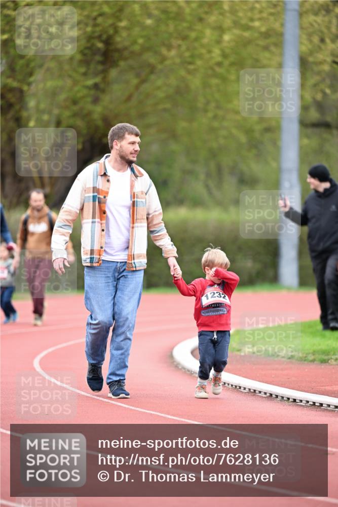 13.04.2025 - Hammer Lauf Dr. Thomas Lammeyer http://msf.ph/oto/7628136 13.04.2025 09:11:57 Laufen 1232 meine-sportfotos.de