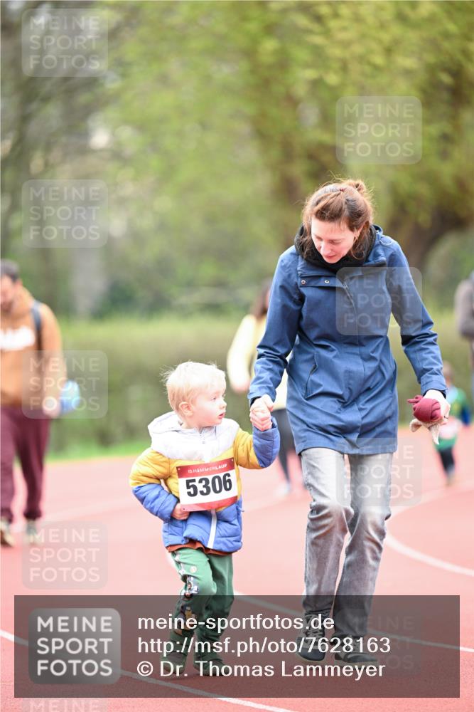 13.04.2025 - Hammer Lauf Dr. Thomas Lammeyer http://msf.ph/oto/7628163 13.04.2025 09:12:09 Laufen 15, 5306 meine-sportfotos.de