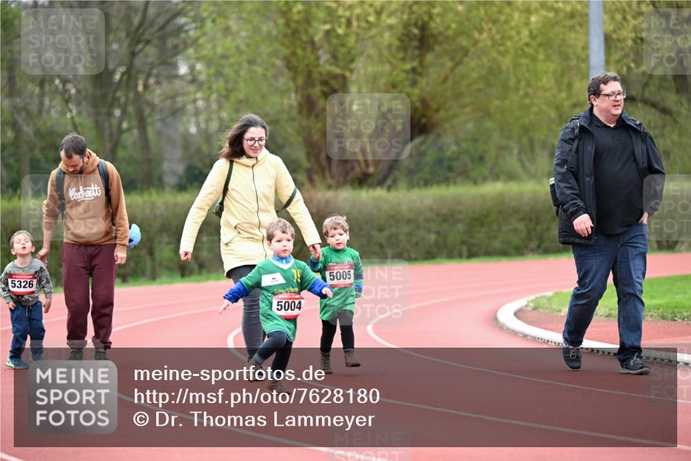 13.04.2025 - Hammer Lauf Dr. Thomas Lammeyer http://msf.ph/oto/7628180 13.04.2025 09:12:17 Laufen 5326, 5004, 5005 meine-sportfotos.de