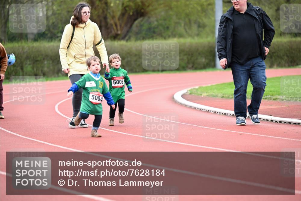 13.04.2025 - Hammer Lauf Dr. Thomas Lammeyer http://msf.ph/oto/7628184 13.04.2025 09:12:18 Laufen 5004, 5005 meine-sportfotos.de