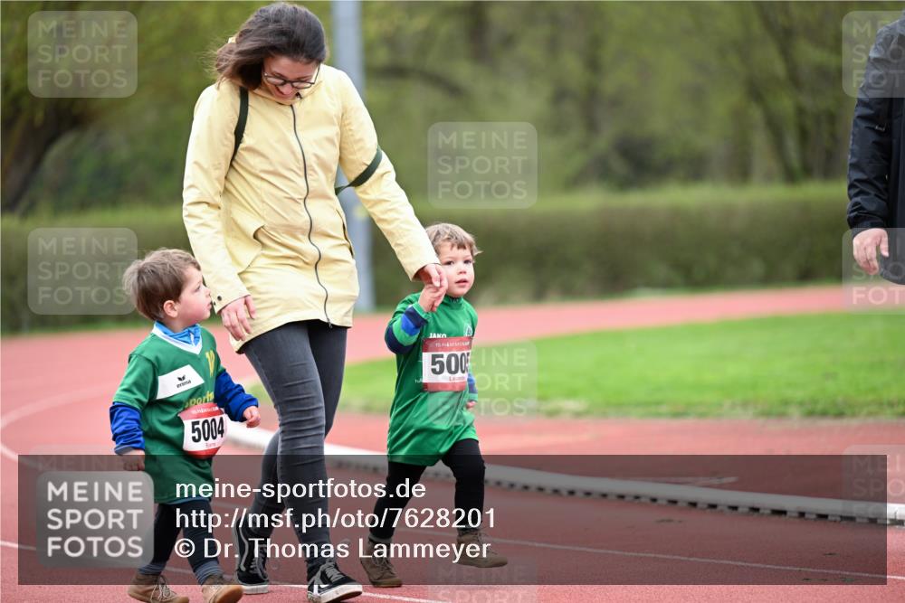 13.04.2025 - Hammer Lauf Dr. Thomas Lammeyer http://msf.ph/oto/7628201 13.04.2025 09:12:20 Laufen 15, 5004, 15, 500 meine-sportfotos.de
