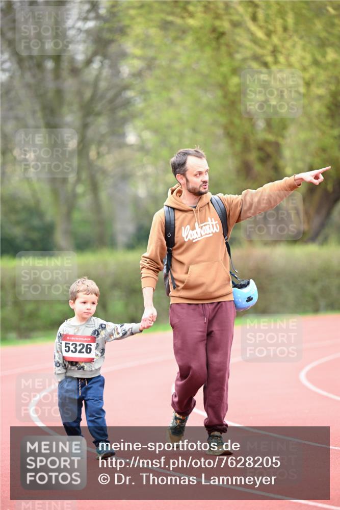 13.04.2025 - Hammer Lauf Dr. Thomas Lammeyer http://msf.ph/oto/7628205 13.04.2025 09:12:23 Laufen 15, 5326 meine-sportfotos.de