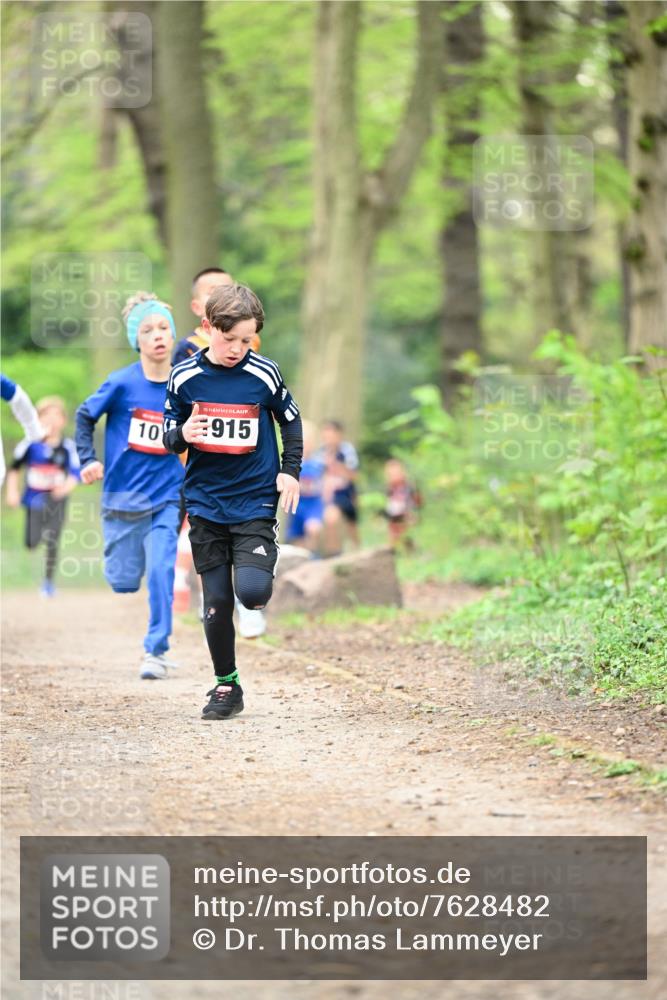 13.04.2025 - Hammer Lauf Dr. Thomas Lammeyer http://msf.ph/oto/7628482 13.04.2025 09:22:15 Laufen 15, 10, 915 meine-sportfotos.de
