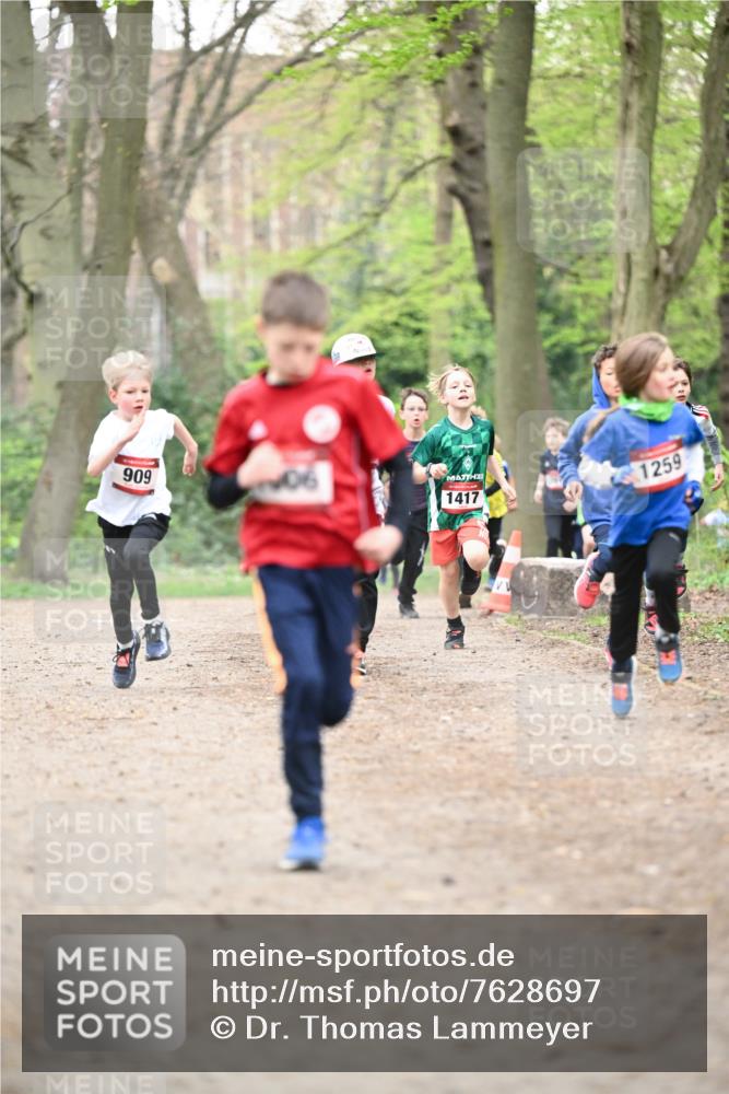 13.04.2025 - Hammer Lauf Dr. Thomas Lammeyer http://msf.ph/oto/7628697 13.04.2025 09:22:32 Laufen 909, 06, 1417, 1259 meine-sportfotos.de