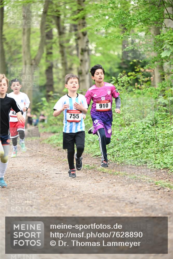 13.04.2025 - Hammer Lauf Dr. Thomas Lammeyer http://msf.ph/oto/7628890 13.04.2025 09:22:46 Laufen 42, 755, 15, 910 meine-sportfotos.de