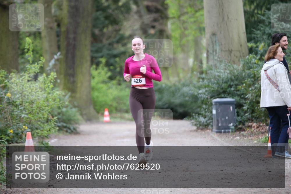 13.04.2025 - Hammer Lauf Jannik Wohlers http://msf.ph/oto/7629520 13.04.2025 13:31:13 Laufen 426 meine-sportfotos.de
