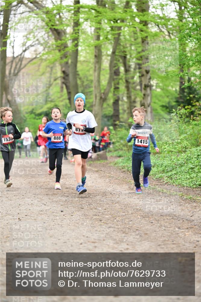 13.04.2025 - Hammer Lauf Dr. Thomas Lammeyer http://msf.ph/oto/7629733 13.04.2025 09:23:38 Laufen 1535, 888, 1415 meine-sportfotos.de